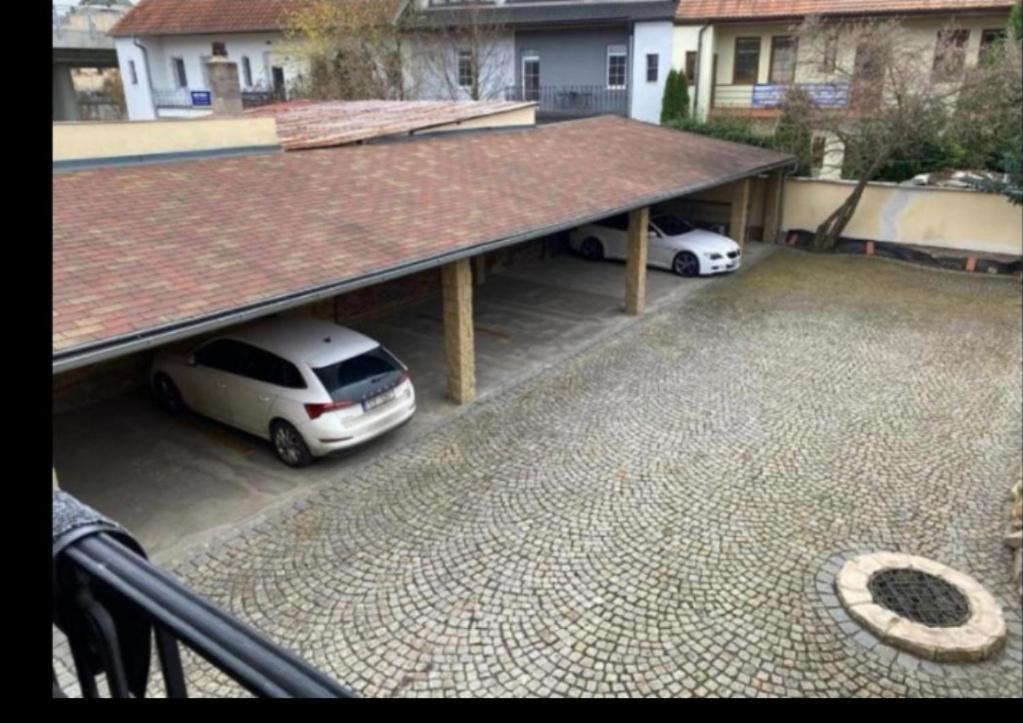 Vila Lucia - Apartman 1 Plzen Bagian luar foto